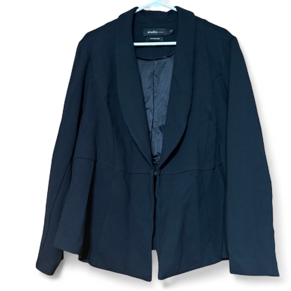 Torrid Studio Women's Classic Black Blazer - Picture 2 of 4